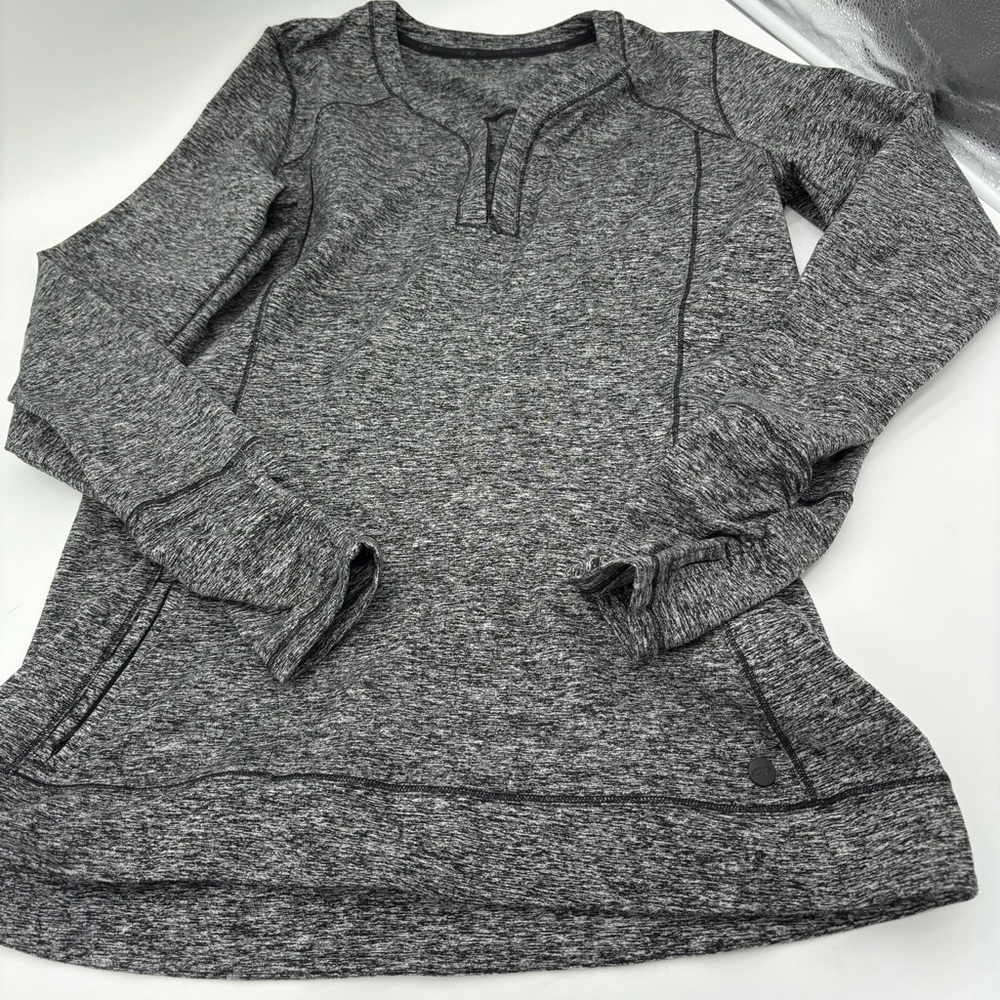 Outdoor research women’s grey pullover sz large